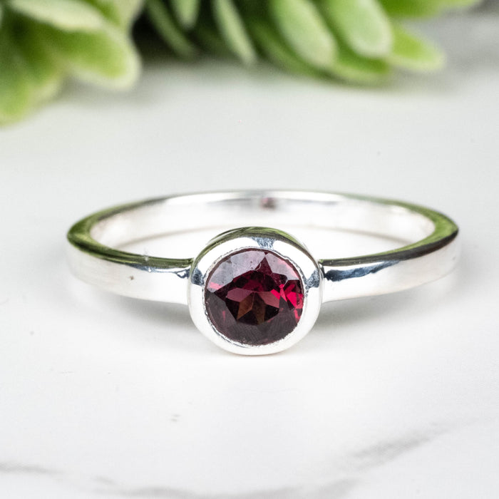 Rhodolite Garnet Ring 4.5mm Size 8 - InnerVision Crystals