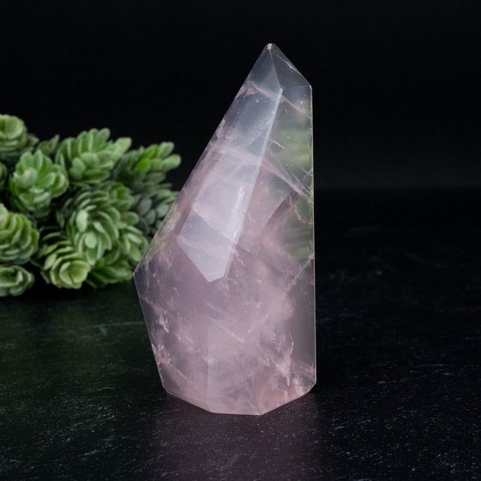Rose Quartz 114 g 86x45mm - InnerVision Crystals