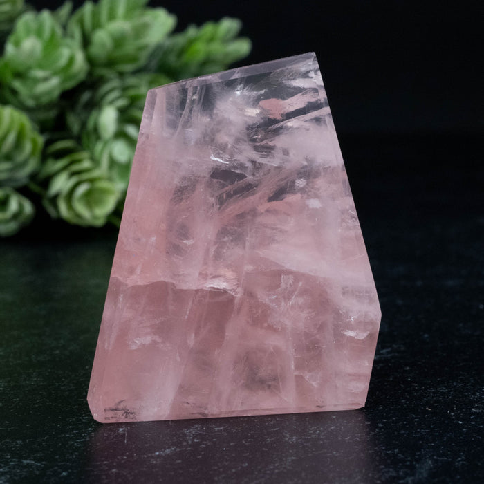 Rose Quartz 47 g 47x38mm - InnerVision Crystals