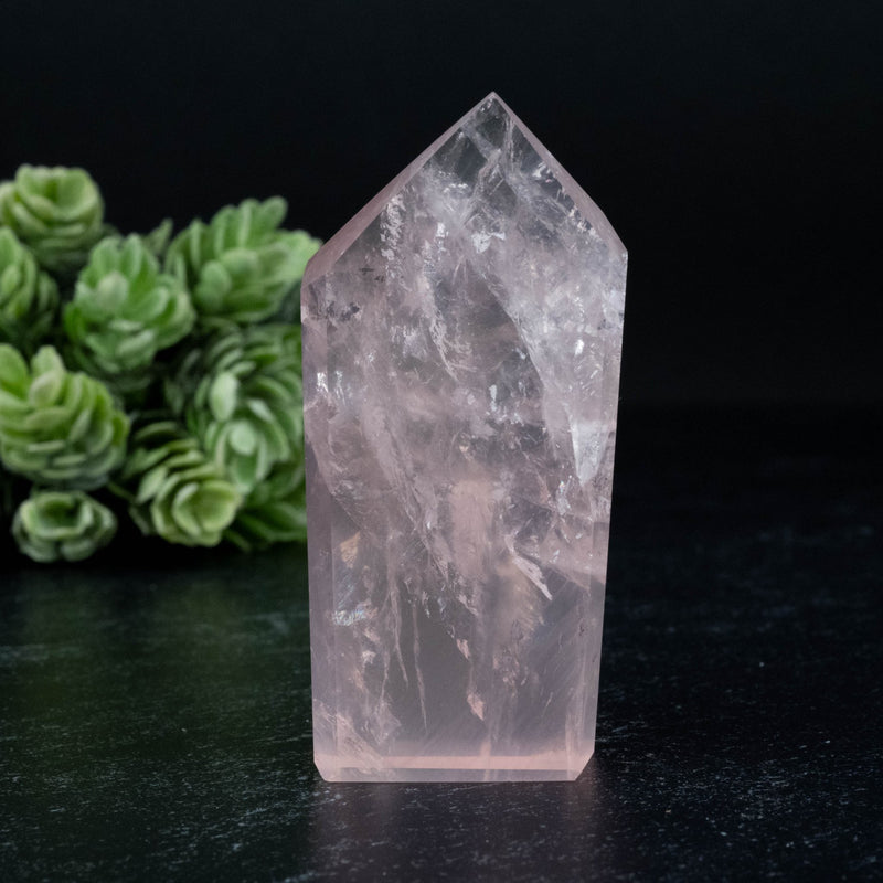 Rose Quartz 70 g 67x31mm - InnerVision Crystals