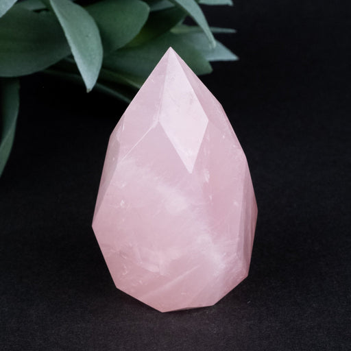 Rose Quartz Faceted Point 105 g 60x34mm - InnerVision Crystals