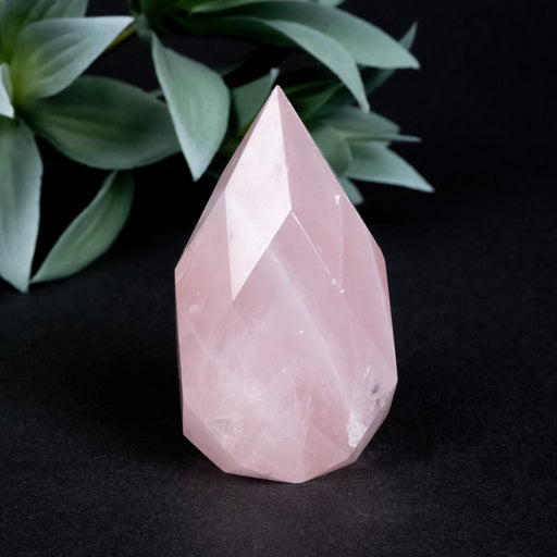 Rose Quartz Faceted Point 108 g 63x35mm - InnerVision Crystals