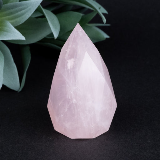 Rose Quartz Faceted Point 108 g 64x34mm - InnerVision Crystals