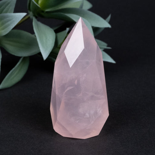 Rose Quartz Faceted Point 109 g 70x33mm - InnerVision Crystals