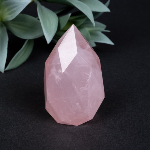 Rose Quartz Faceted Point 120 g 62x36mm - InnerVision Crystals