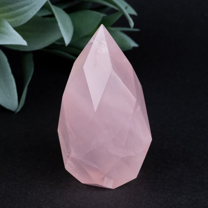 Rose Quartz Faceted Point 123 g 67x37mm - InnerVision Crystals