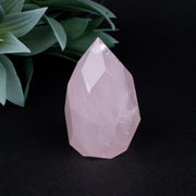 Rose Quartz Faceted Point 135 g 65x38mm - InnerVision Crystals
