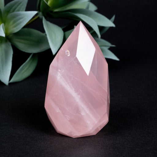 Rose Quartz Faceted Point 136 g 68x37mm - InnerVision Crystals