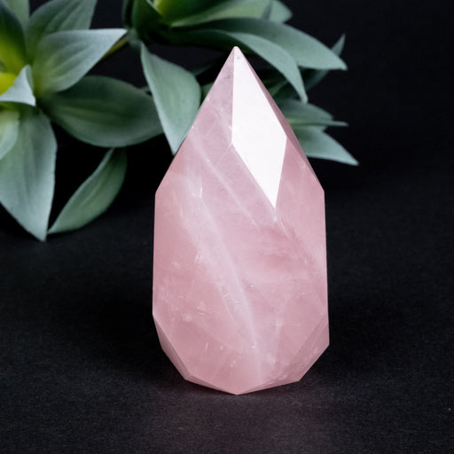 Rose Quartz Faceted Point 138 g 71x37mm - InnerVision Crystals