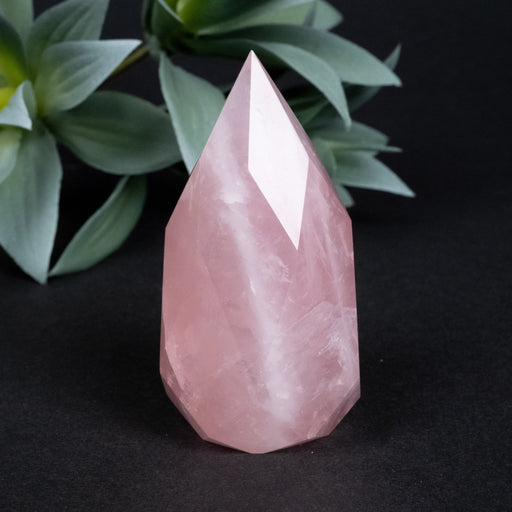 Rose Quartz Faceted Point 139 g 73x37mm - InnerVision Crystals