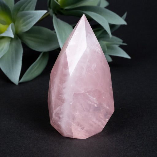 Rose Quartz Faceted Point 139 g 73x37mm - InnerVision Crystals