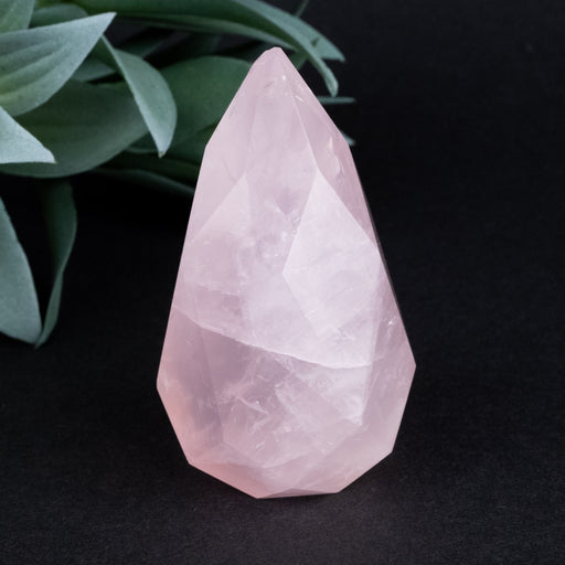 Rose Quartz Faceted Point 140 g 70x38mm - InnerVision Crystals
