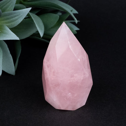 Rose Quartz Faceted Point 141 g 71x38mm - InnerVision Crystals