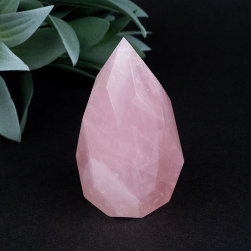 Rose Quartz Faceted Point 145 g 71x39mm - InnerVision Crystals