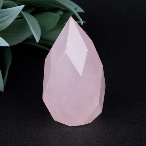 Rose Quartz Faceted Point 150 g 70x38mm - InnerVision Crystals