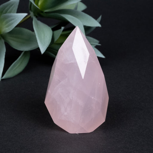 Rose Quartz Faceted Point 150 g 70x39mm - InnerVision Crystals
