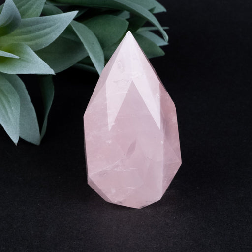 Rose Quartz Faceted Point 152 g 73x38mm - InnerVision Crystals