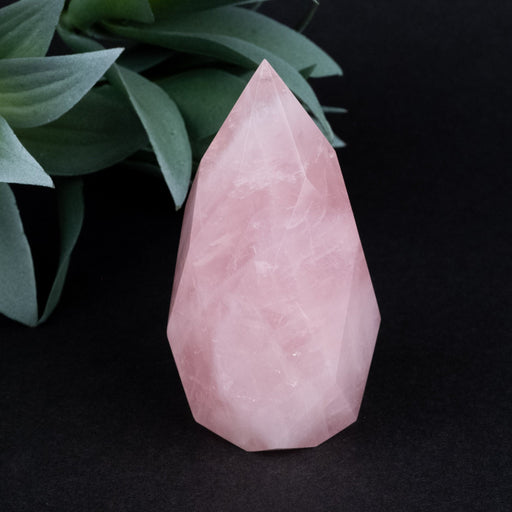 Rose Quartz Faceted Point 152 g 75x39mm - InnerVision Crystals