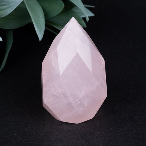 Rose Quartz Faceted Point 156 g 68x40mm - InnerVision Crystals