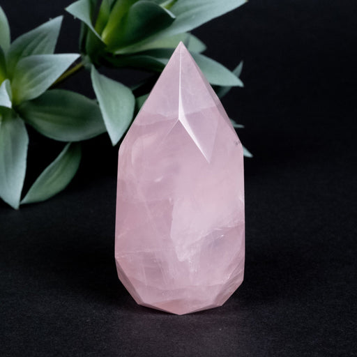 Rose Quartz Faceted Point 159 g 77x37mm - InnerVision Crystals