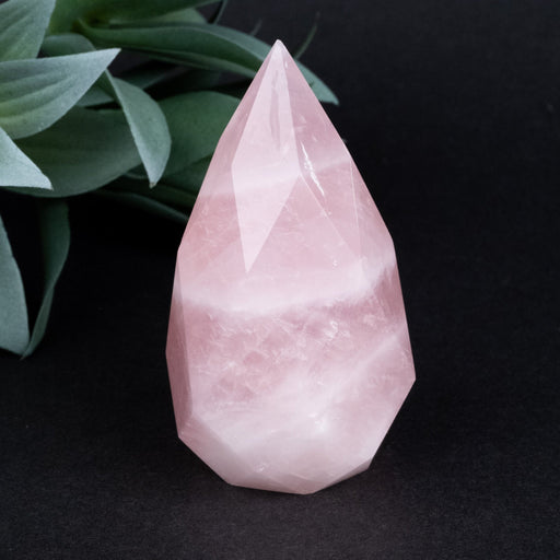 Rose Quartz Faceted Point 166 g 76x40mm - InnerVision Crystals