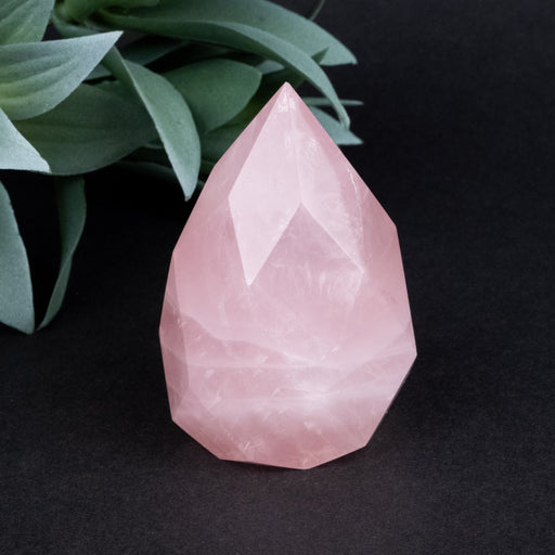 Rose Quartz Faceted Point 178 g 66x43mm - InnerVision Crystals