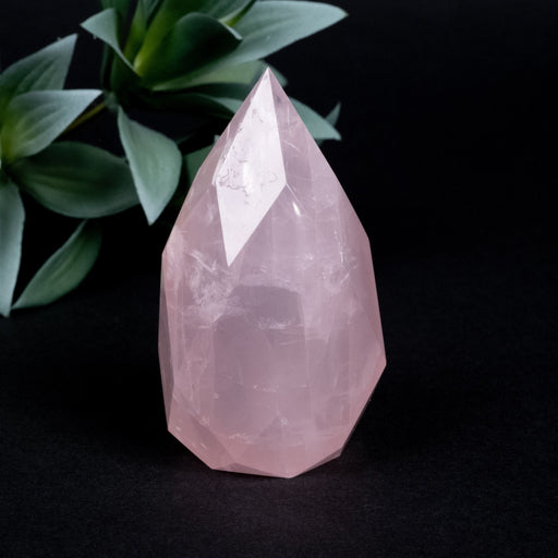 Rose Quartz Faceted Point 196 g 78x42mm - InnerVision Crystals