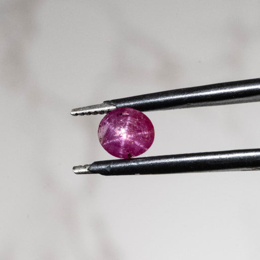 Star Ruby 0.90 ct 5.5x4mm - InnerVision Crystals