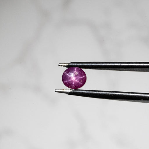Star Ruby 1.30 ct 5mm - InnerVision Crystals