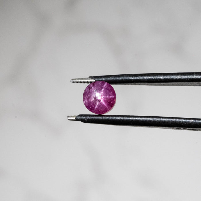 Star Ruby 1.40 ct 5mm - InnerVision Crystals