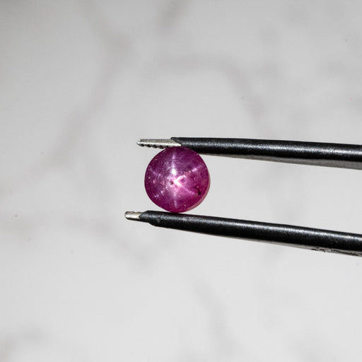 Star Ruby 1.55 ct 6mm - InnerVision Crystals