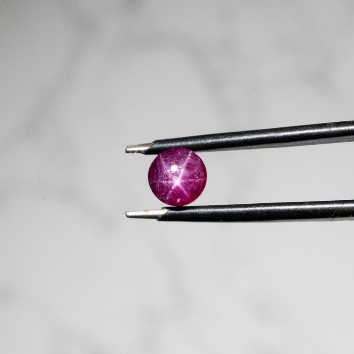 Star Ruby 1.65 ct 5.5mm - InnerVision Crystals