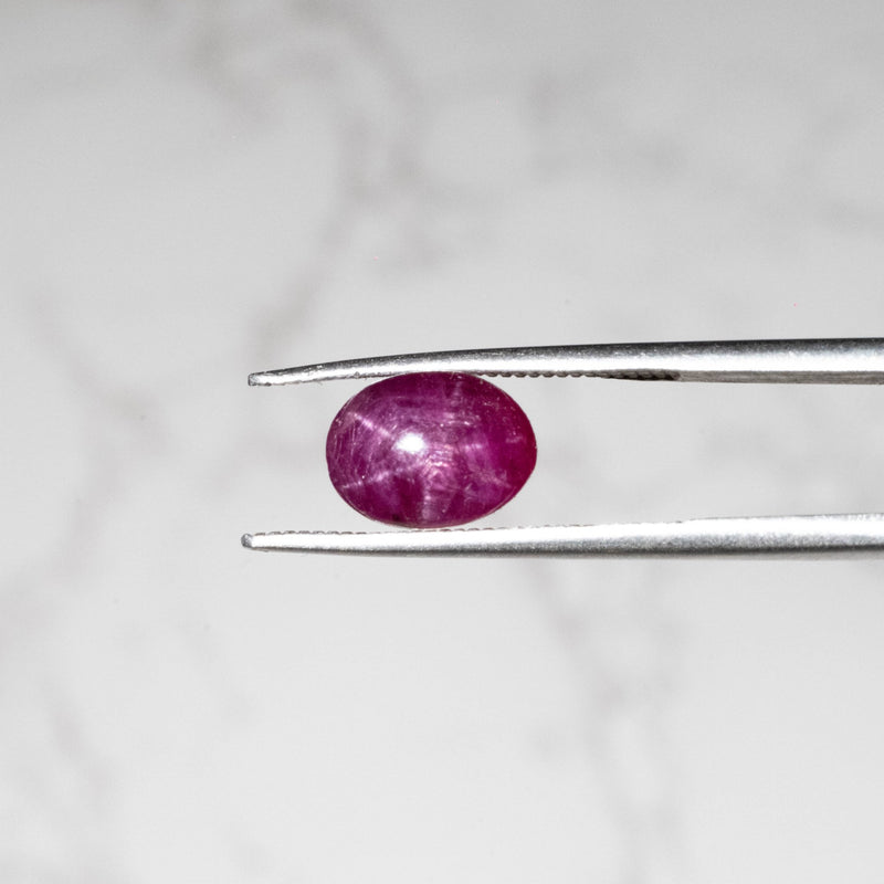 Star Ruby 4.70 ct 9x7mm - InnerVision Crystals