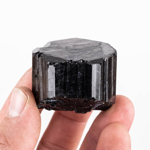 Black Tourmaline 110 g 35x41mm - InnerVision Crystals