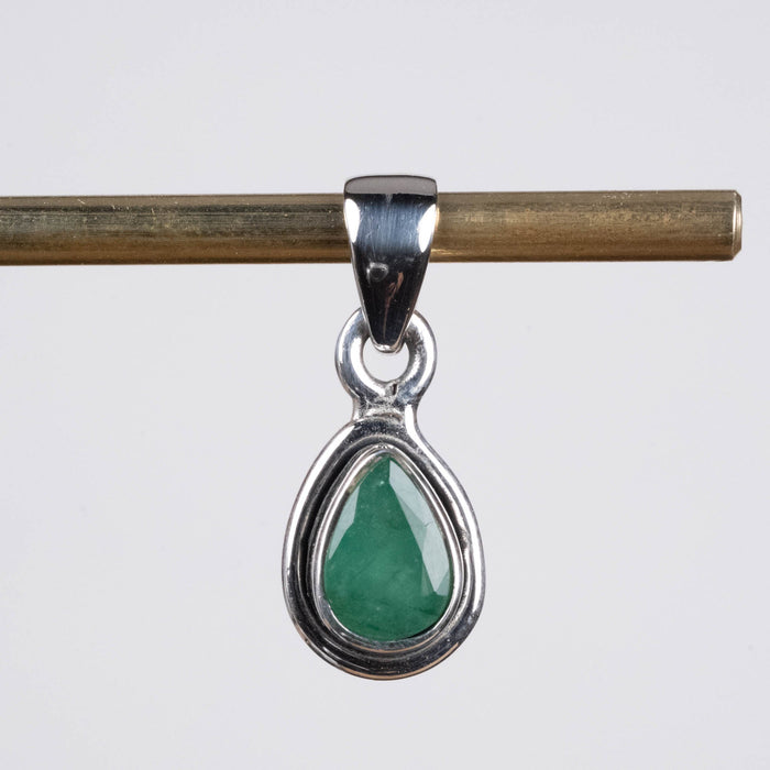 Emerald Pendant 1.34 g 19x8mm - InnerVision Crystals