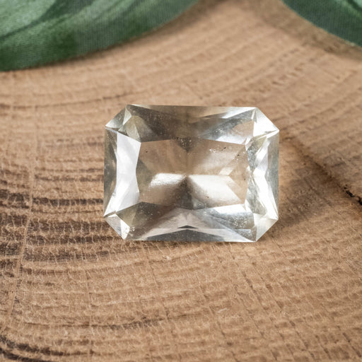 Libyan Desert Glass Gemstone 12.97 ct 18x14mm - InnerVision Crystals