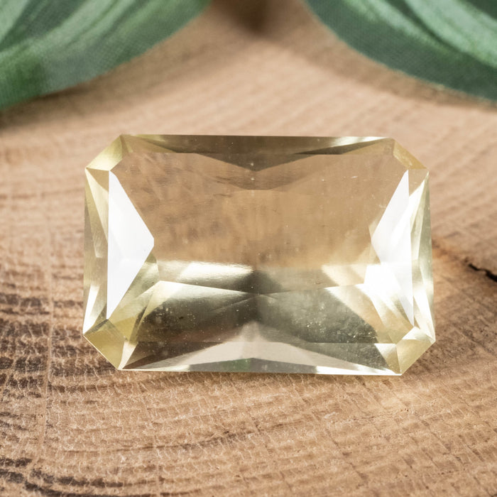 Libyan Desert Glass Gemstone 31.96 ct 25x18mm - InnerVision Crystals