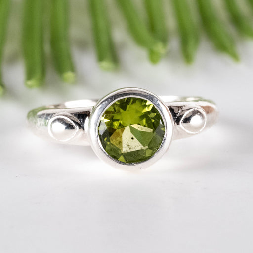 Peridot Ring 7mm Size 8 - InnerVision Crystals